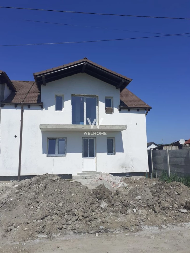 Casa tip duplex , 4 camere - Cristian, Sibiu - COMISION 0%