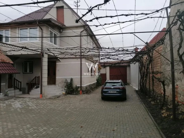 Casa individuala cu teren mare - Sibiu, Avrig