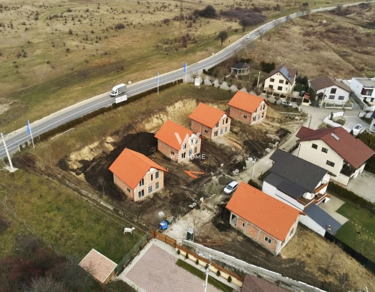 Casa individuala 4 camere, teren 714 mp - in Bavaria, Sibiu